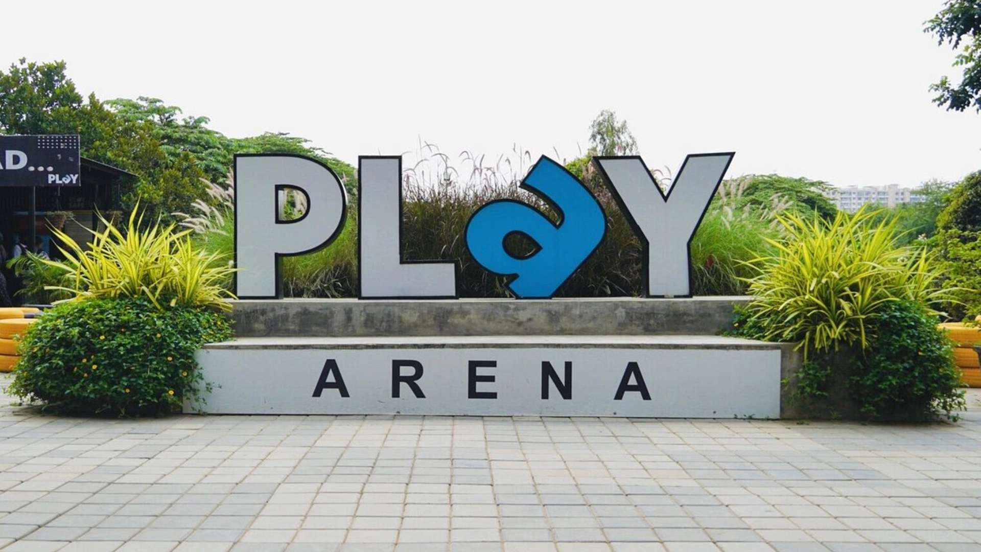 Play Arena